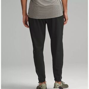 Lululemon Men's Dark Green Joggers